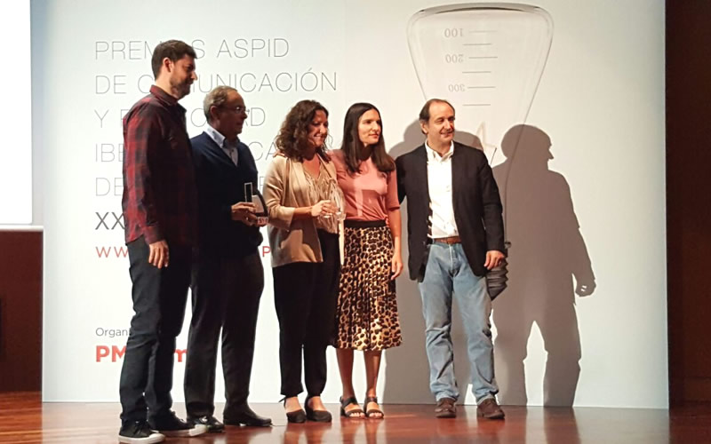 Premios ASPID 2017 LetiFend recogida premio